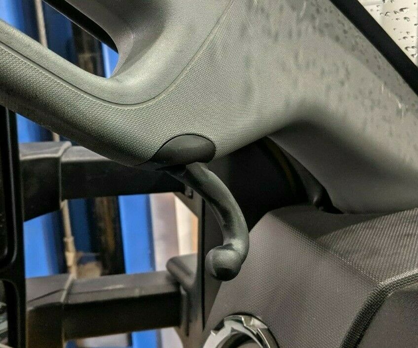 Stinger A Pillar Mount for a 11-16 Ford SuperDuty F250-F450 fits Edge Insight