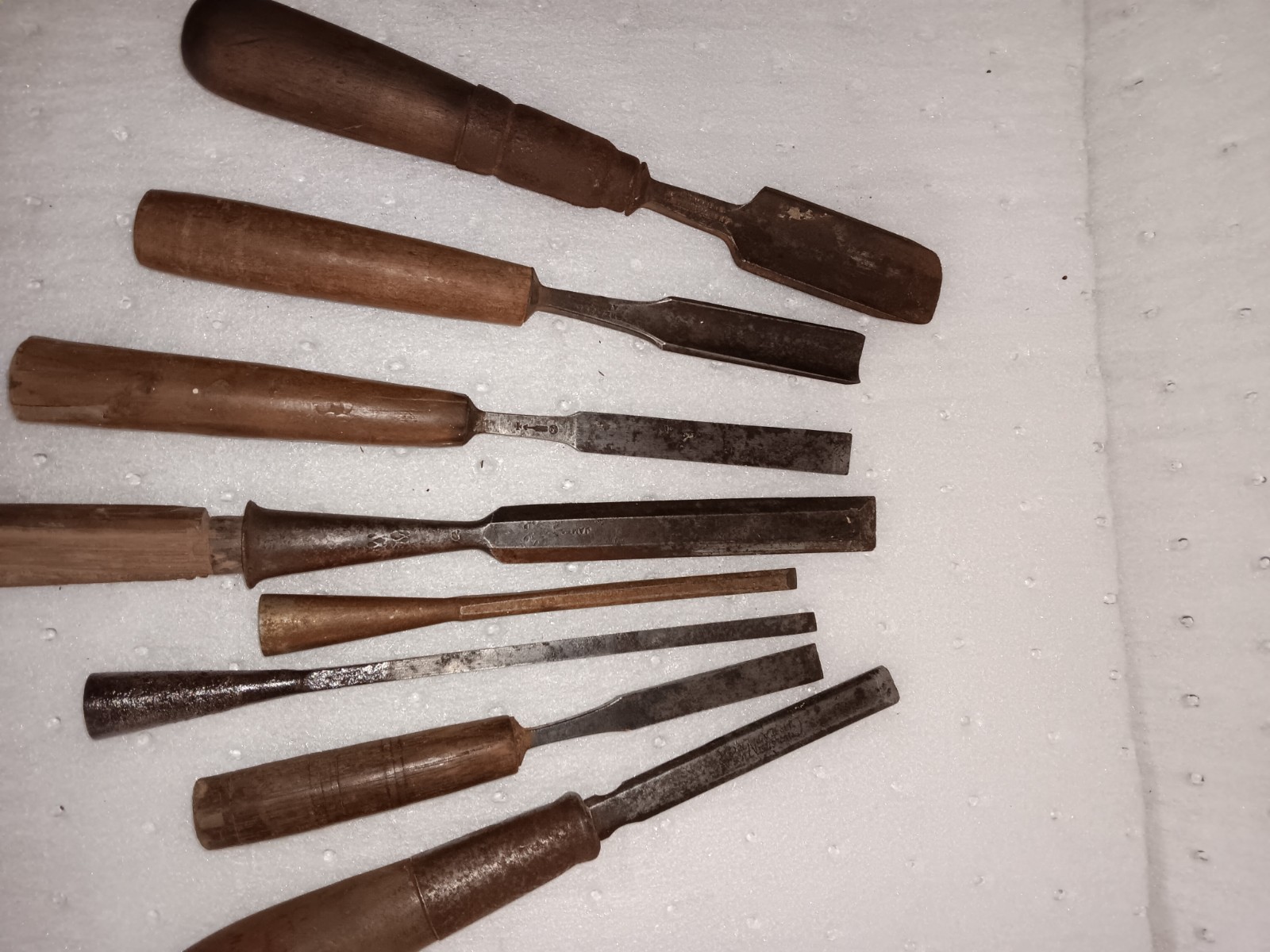 Lot of 12 Vintage Chisels Greaves ,Simmons ,Buck, J H Swift