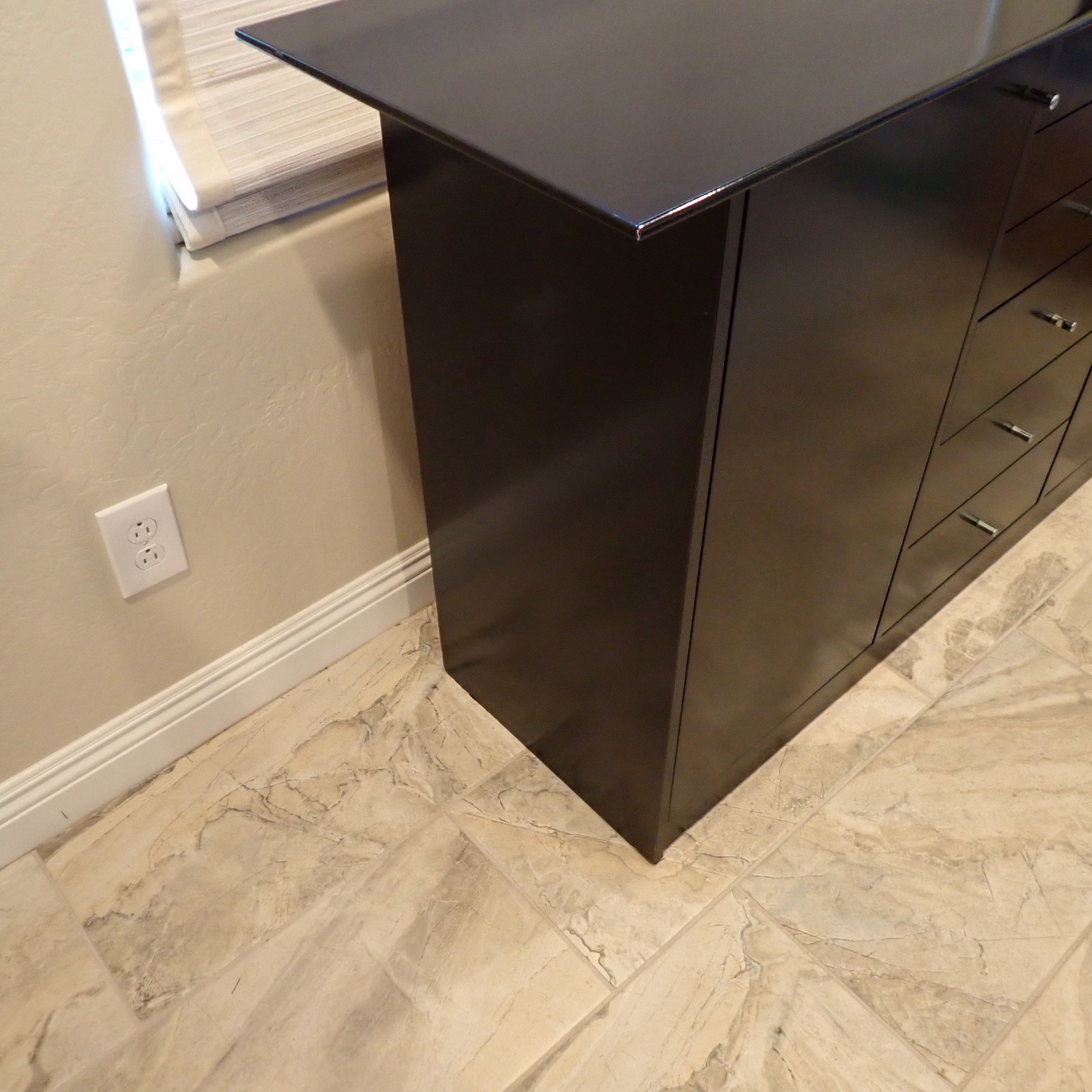 Modern Designer Black Lacquer Sideboard Credenza 58” 2 Door 6 Drawer Storage