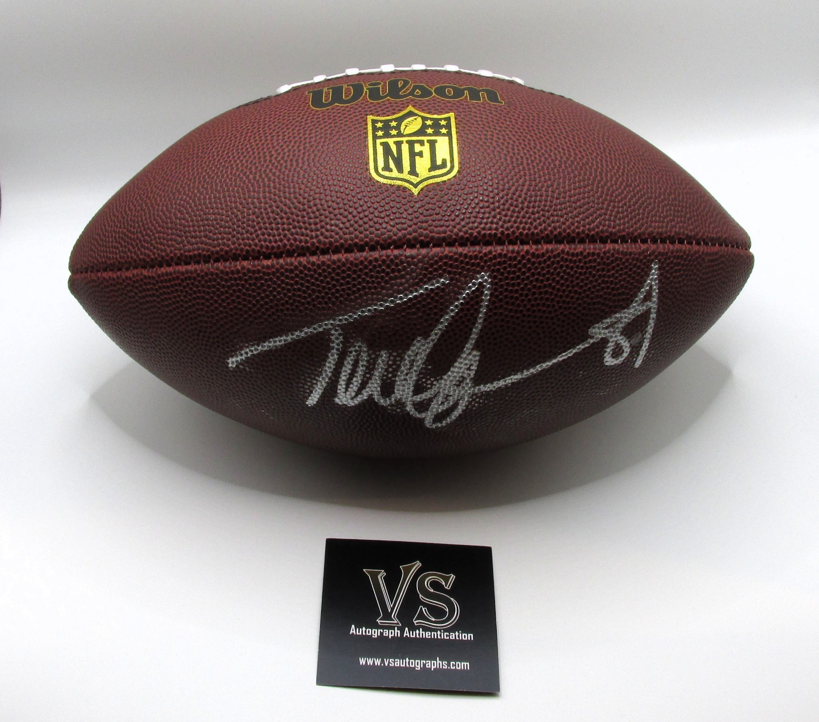 Terrell Owens Signed Football With COA (A54723) (49ers, Eagles, Cowboys)