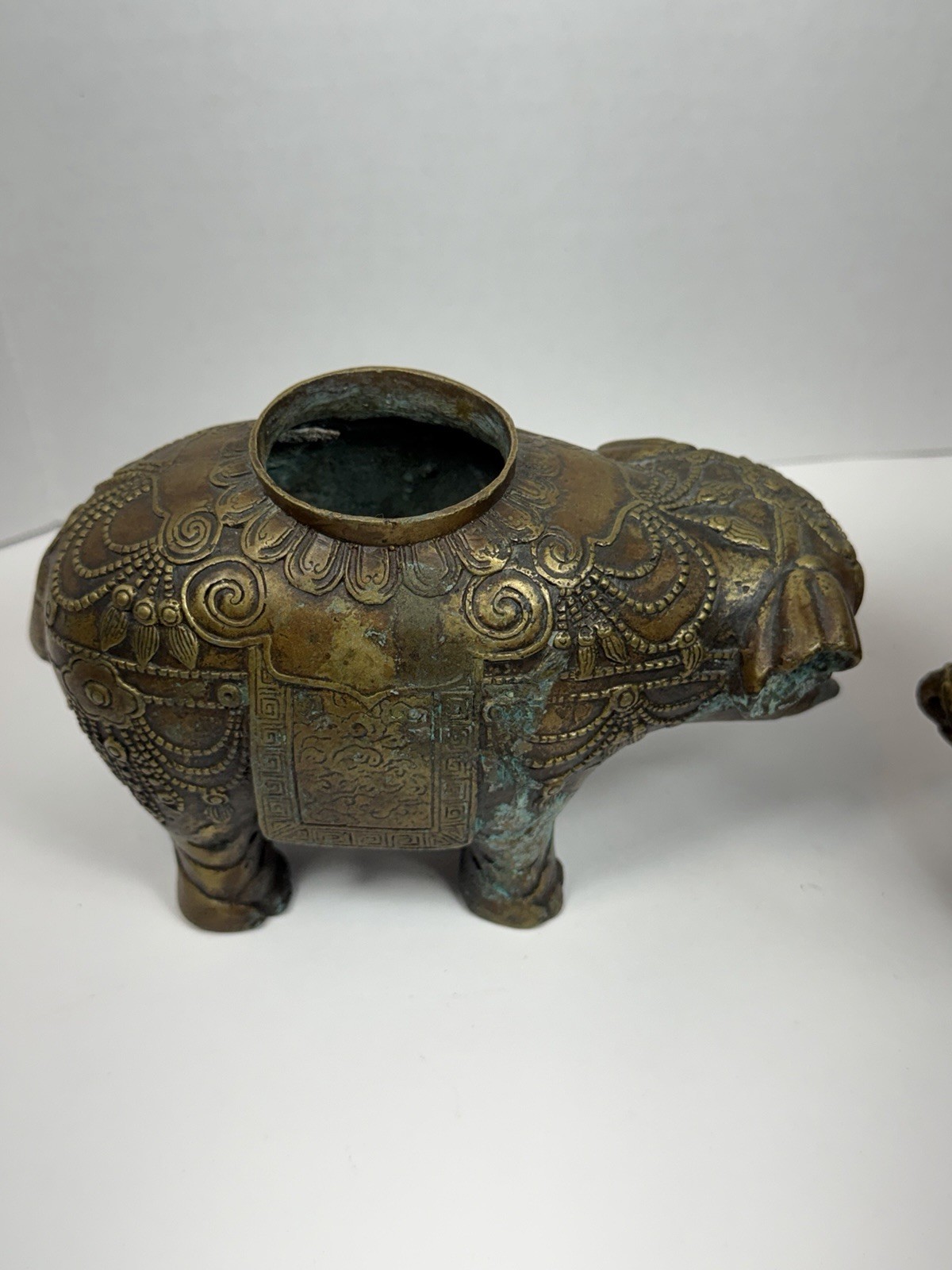 Vintage Chinese Bronze Elephant Censer Incense Burner Vase 7.5” Tall Heavy