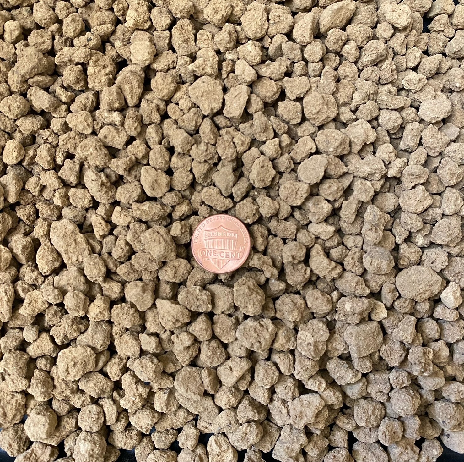 Japanese Hard Ibaraki Akadama for Bonsai / Succulent - Medium/Large 14 Liter