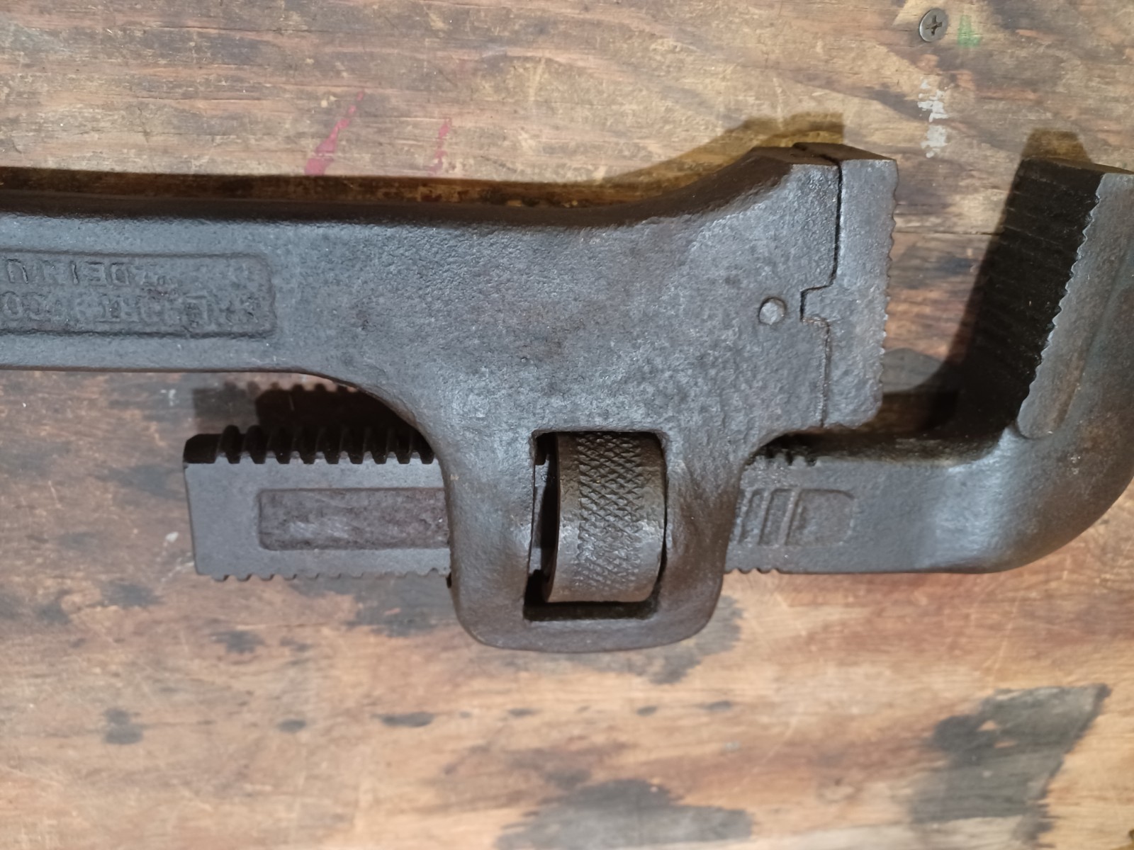 WALWORTH Walco (36") pipe wrench made-in-USA vintage it works good!