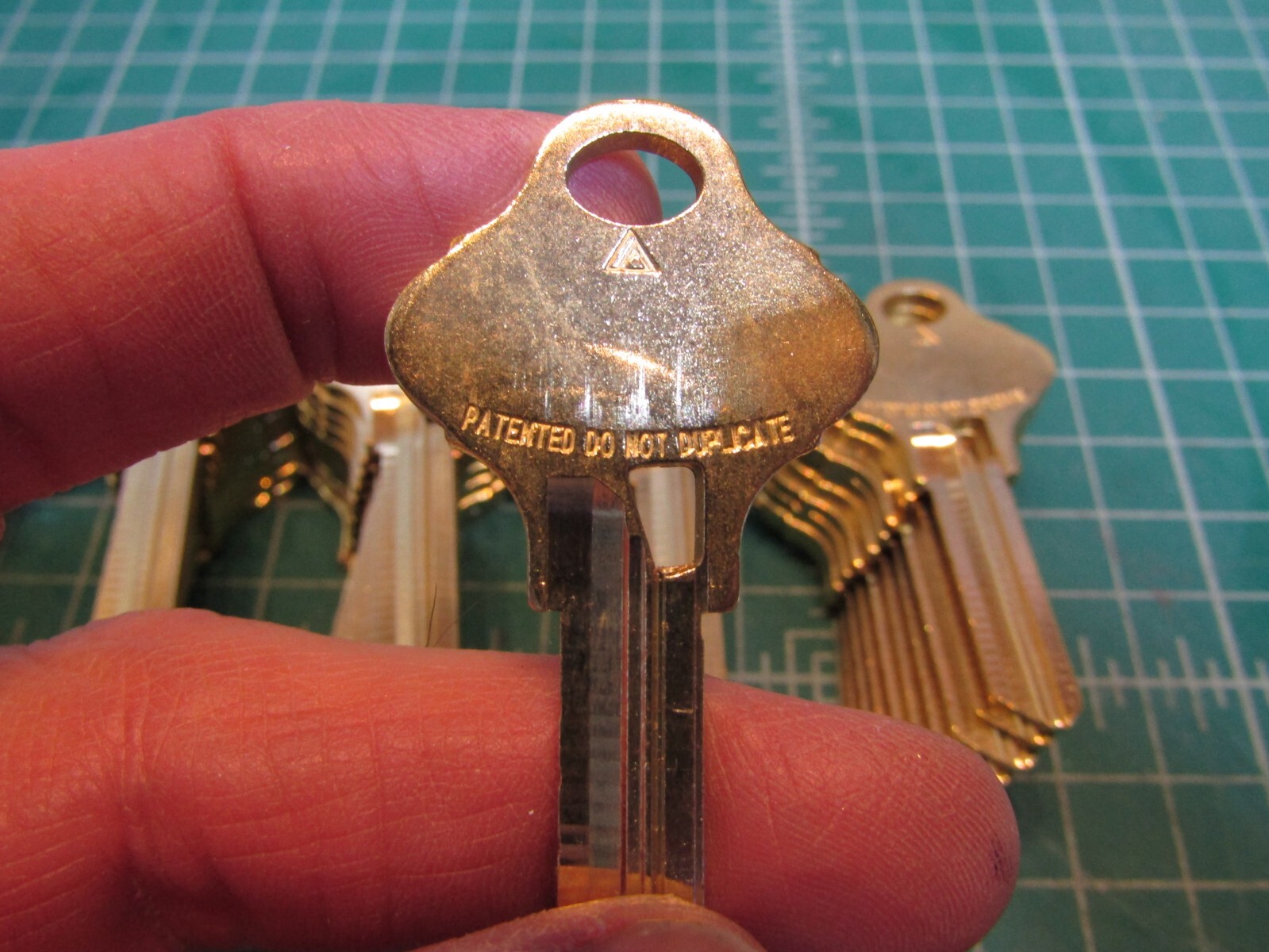 50 Schlage Everest 29 Primus Blank Keys .35-215-EV.468.T145.DETA NEW opened Box