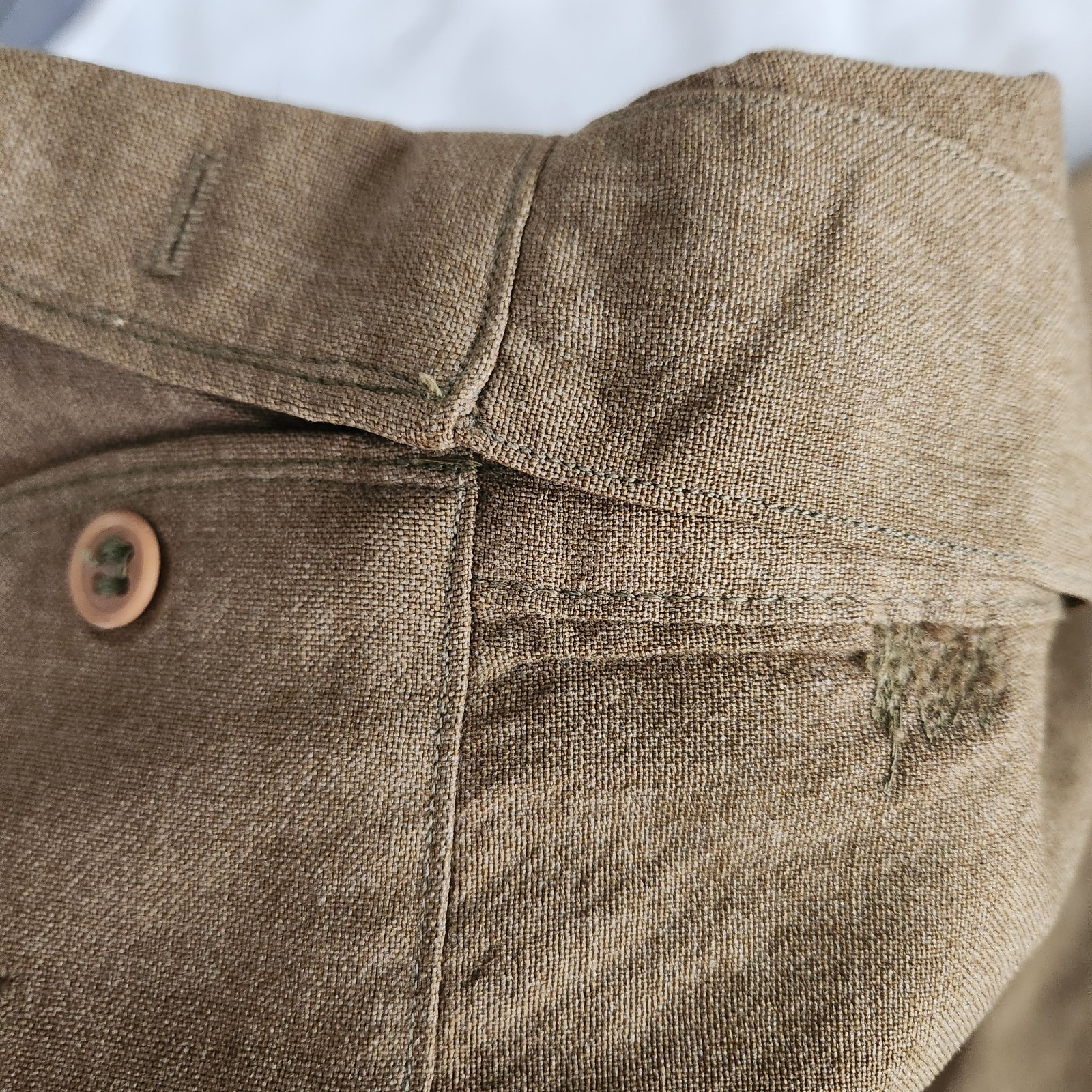 True Vintage WWII 1940’s U.S. Army Wool Officers Shirt Mens Large w/ Patch