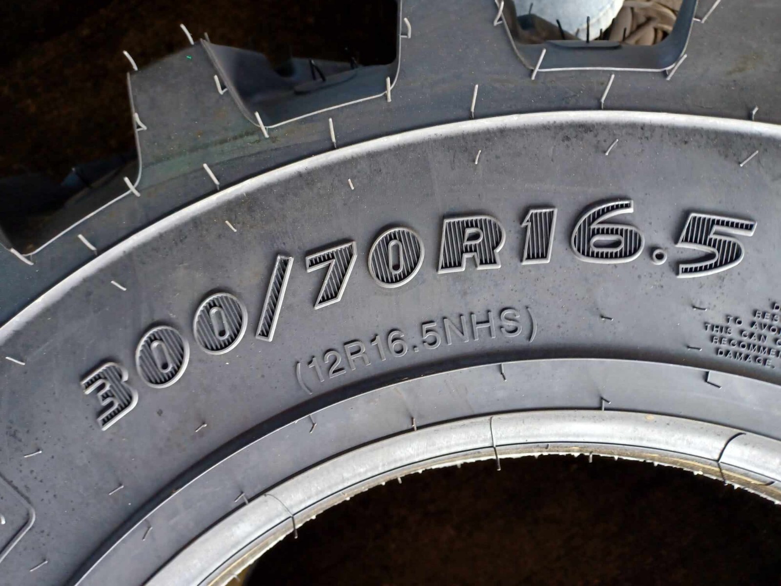 300/70R16.5 (12x16.5) TIRE RADIAL R14T 6PLY NEW OVERSTOCKS 12165 30070165