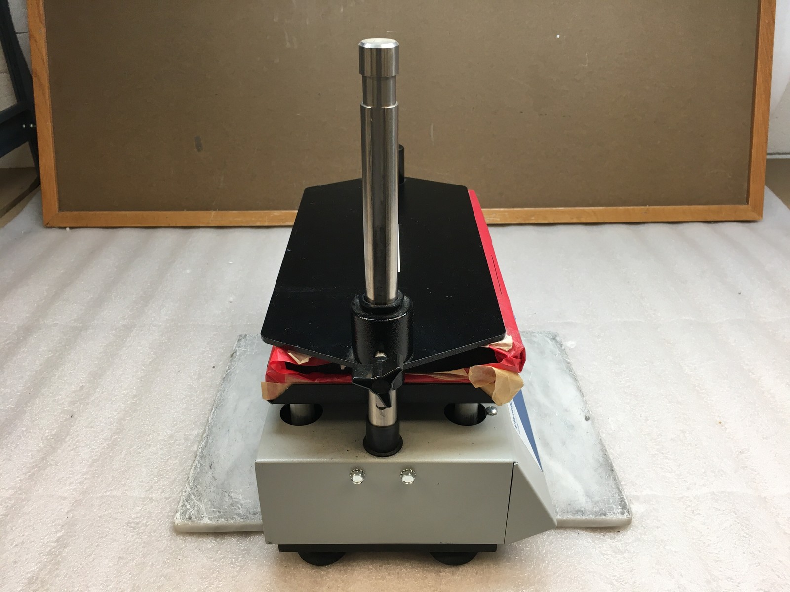 VWR Scientific Products VX-2500 Multi-Tube Vortexer 58816-115 945057