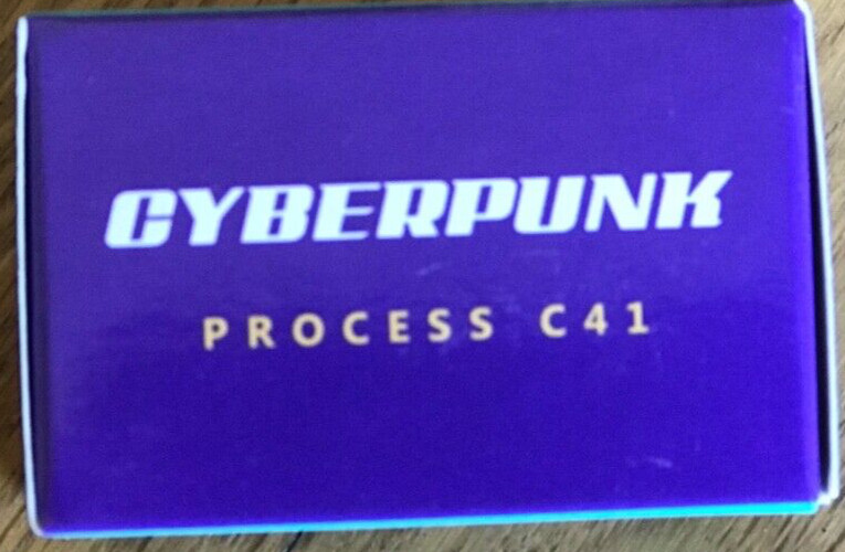 Cyberpunk 400D 36 exp C41 35mm Color Negative Film NO REMJET Kodak Vision3 250D