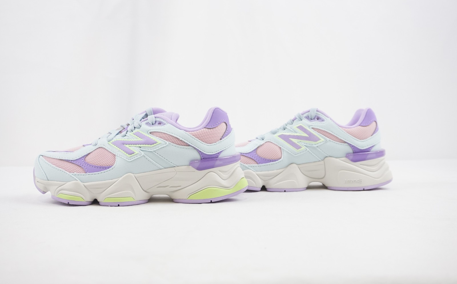 New Balance 9060 Y2K Inspired Sneaker In Purple Blue Kid's Size US 7 (GC9060KP)