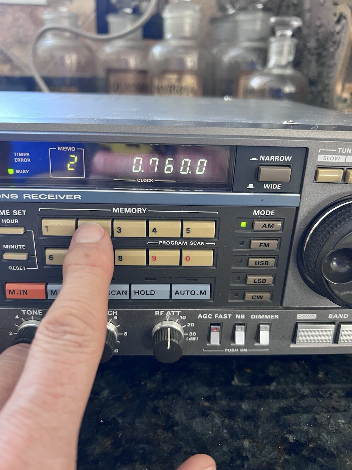 KENWOOD R-2000 Shortwave AM Fm CW LSB Radio Communications Receiver Working