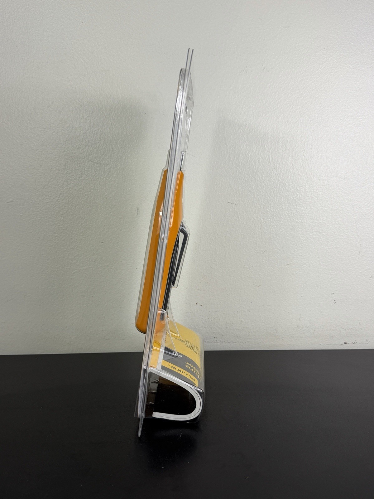 Fluke 971 Temperature Humidity Meter - Brand new - Same Day Shipping