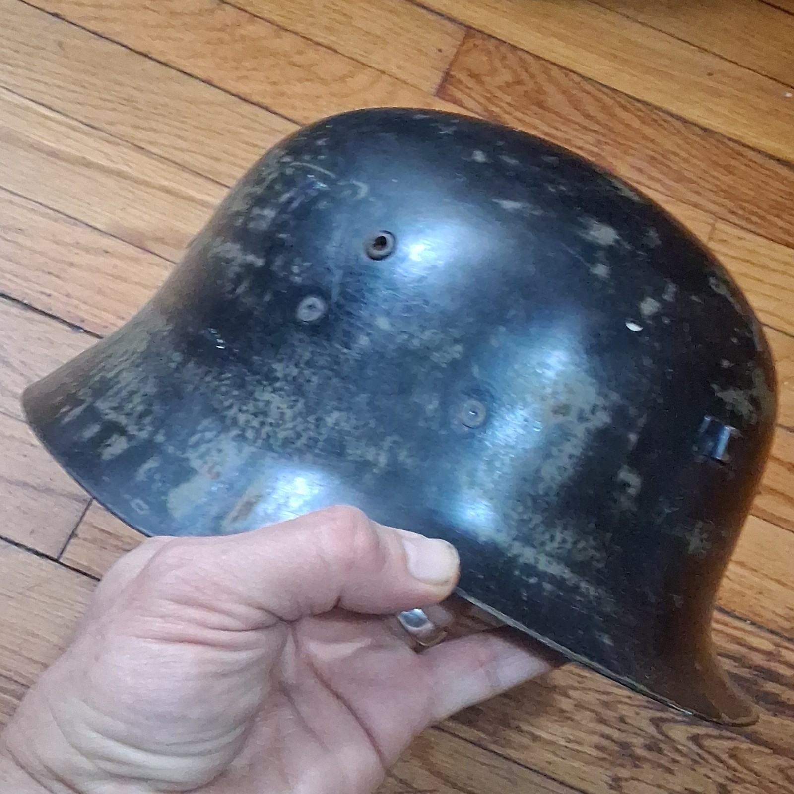 Rare 1942 WW II Spanish Modelo Z Steel Helmet w/ Liner Militaria Collectible