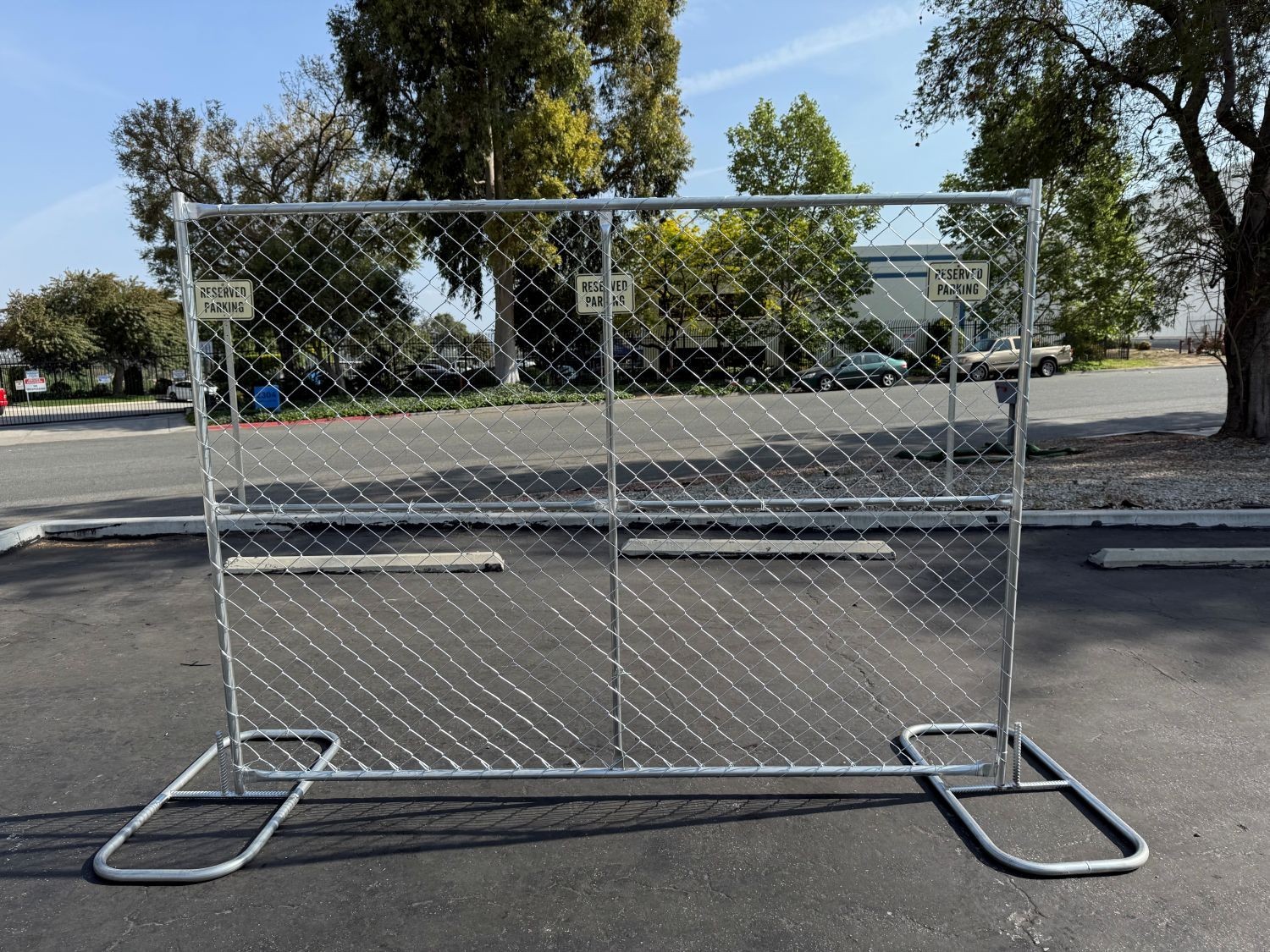 Sandbaggy 6 ft x 8 ft Temporary Chain Link Fence Panel - Galvanized [5 Qty]