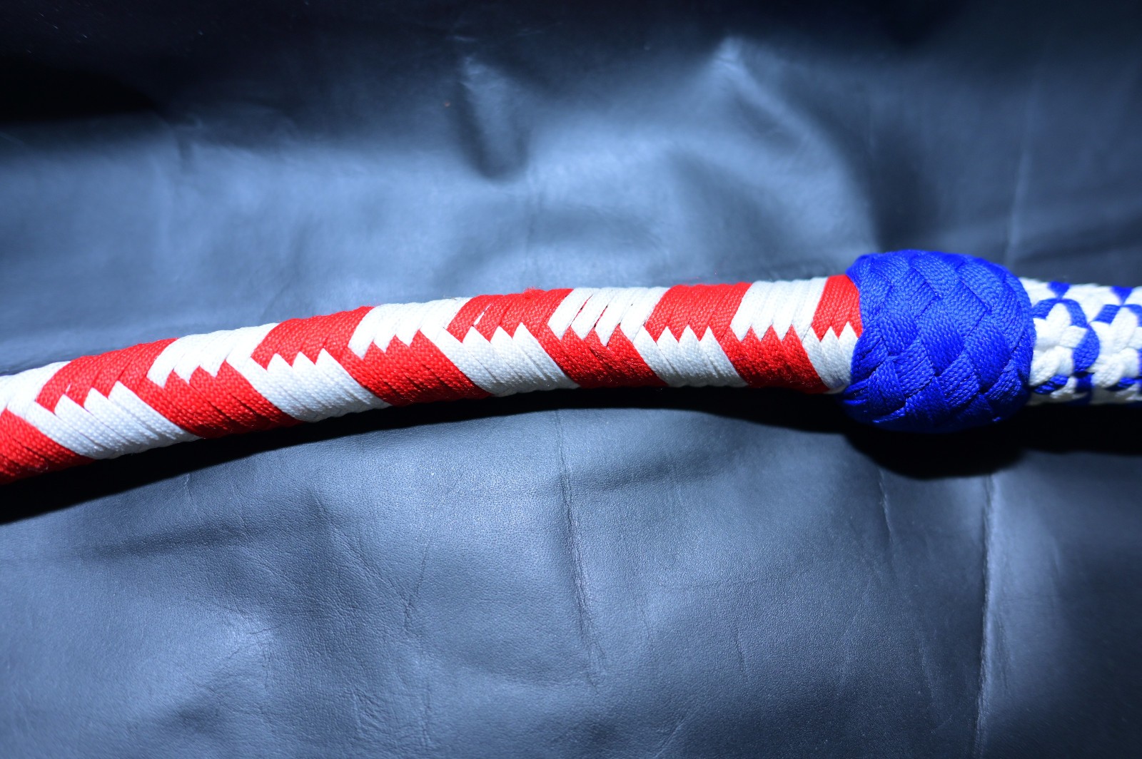 Para-cord Nylon whip Stars Design Whip 2.5 to 24 Feet Long 16 Strands Bullwhip