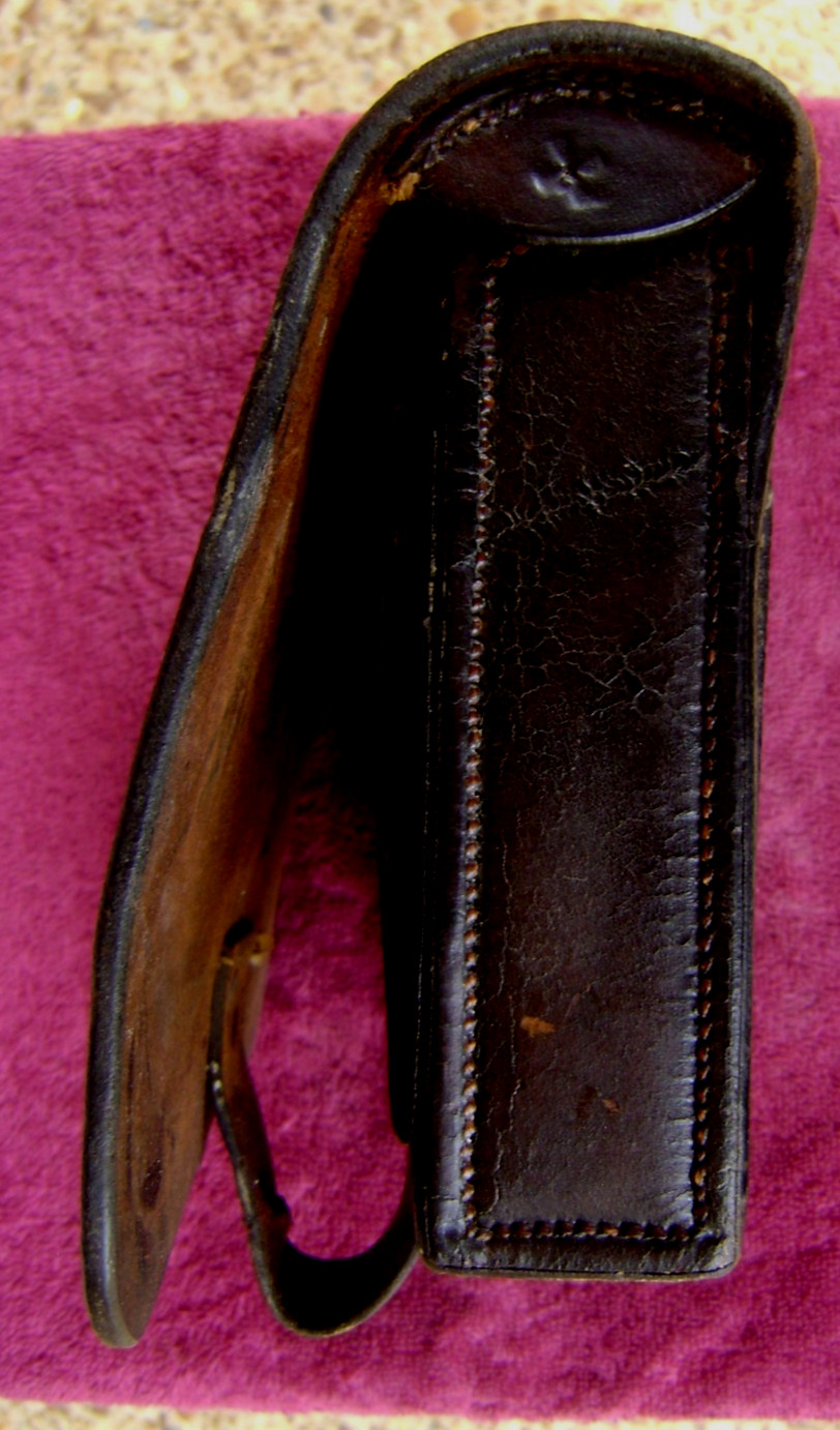 ORIGINAL US CIVIL WAR MODEL 1864 CARTRIDGE BOX w/TINS