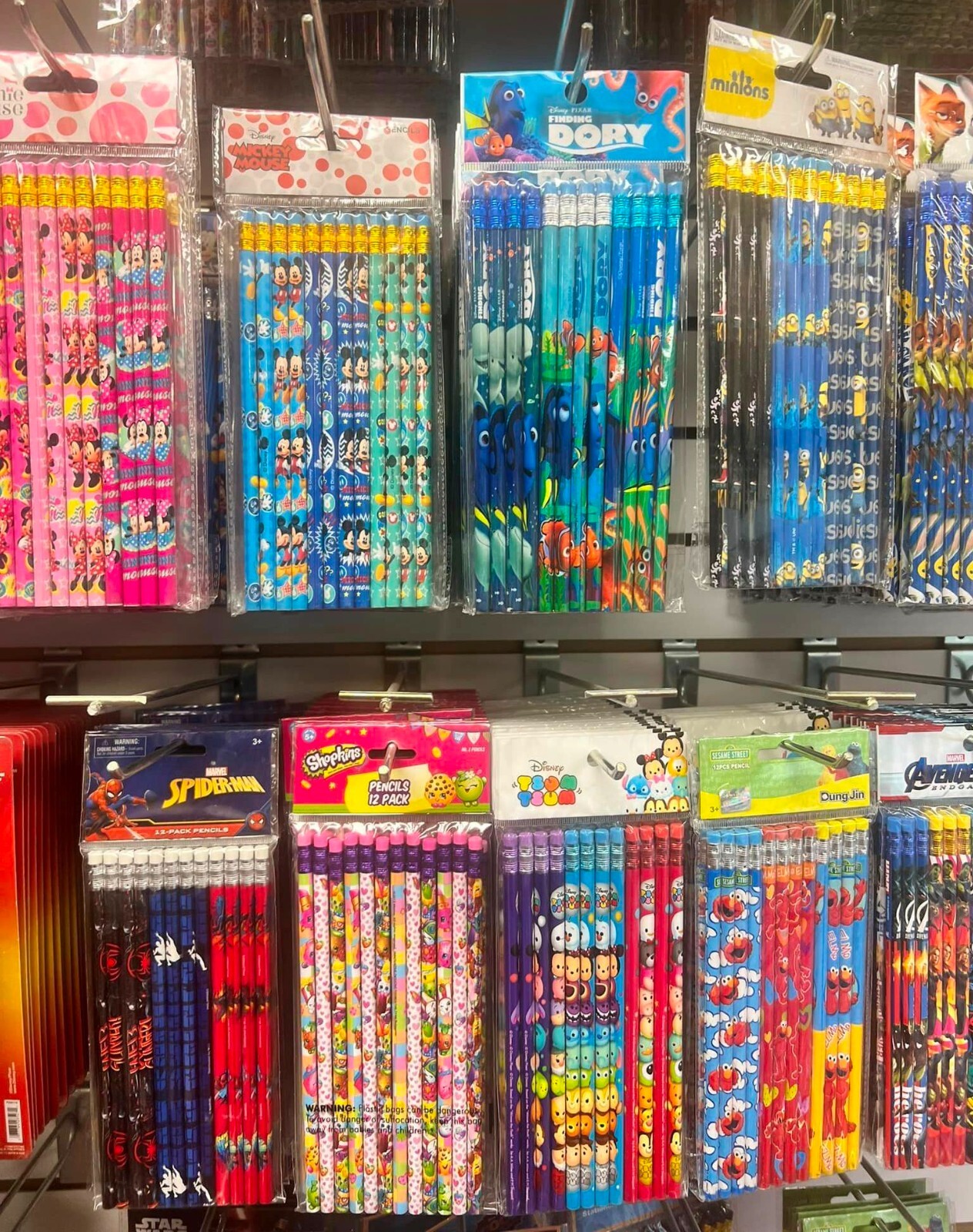 Disney 180 pcs Nickelodean DreamWorks Marvel Cartoon Licensed Wooden Pencils