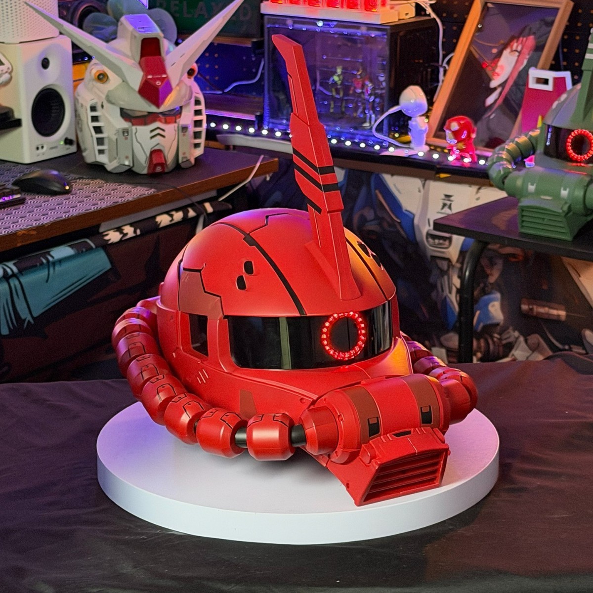 Mobile Suit Gundam Zaku Wearable Helmets Masks Hoods Luminous Cosplay Props Toy