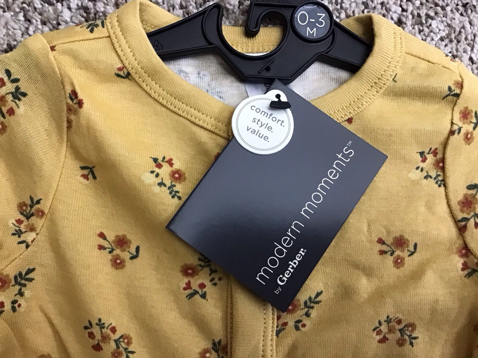 NEW INFANT GIRL'S 0-3 Month MODERN MOMENTS BY GERBER Onsie COVERALL Yellow (GM2)