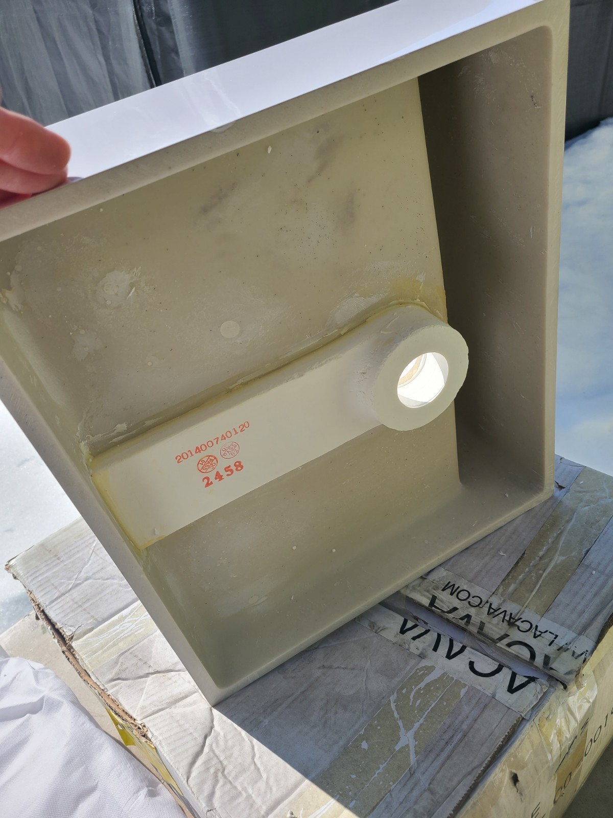 Lacava Luce 5102-00-001G Bathroom Sink Washbasin 17" x 15" x 6" NEW