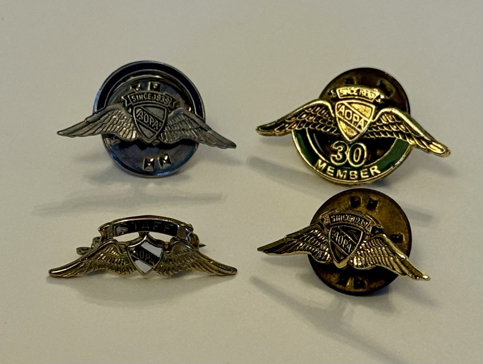 Lot of 4 Vintage AOPA Aviation Lapel Pins Wings Member Staff Pilot Badges