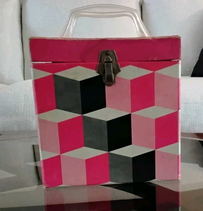 Platter-Pak 1960s Psychedelic Vinyl Record Storage Box Case 45 45’s 1 Owner Pink