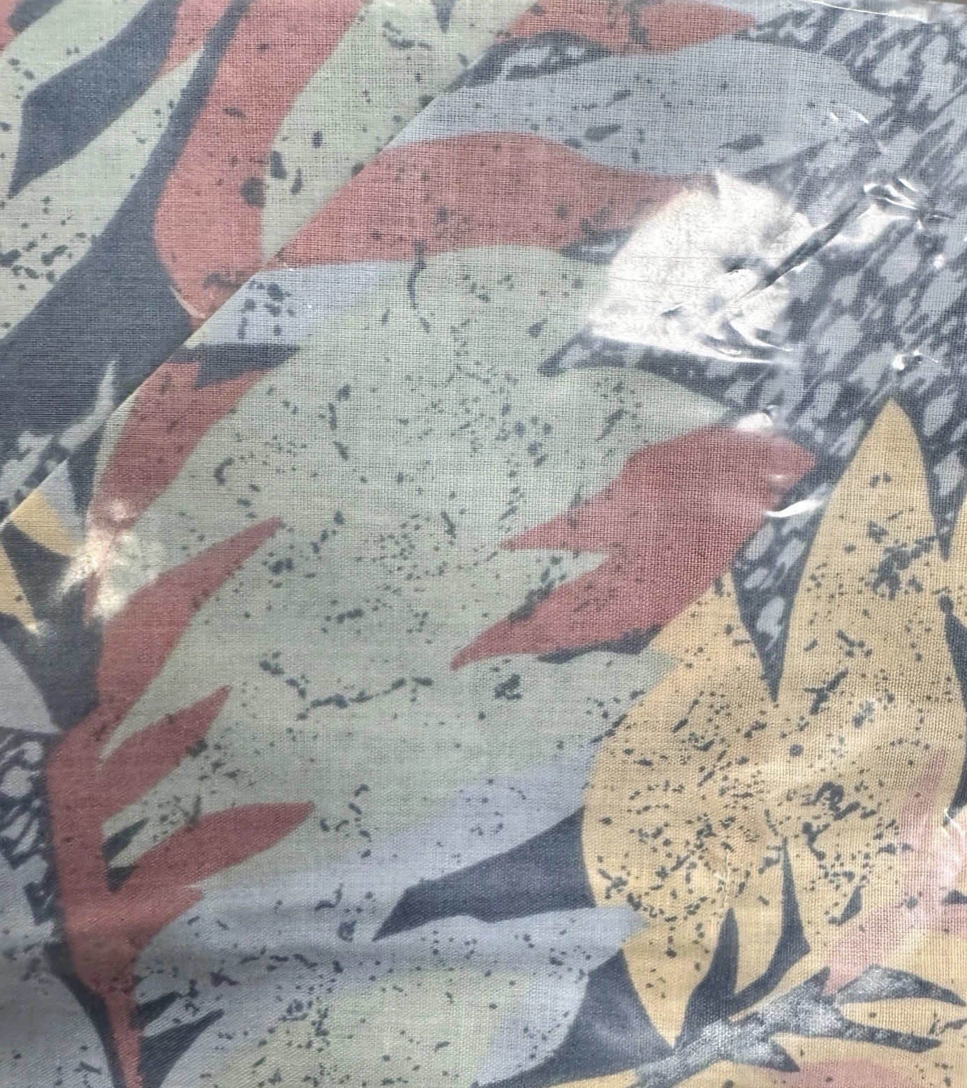 Vintage 90s Cozumel Beach Print Table Runner 15x70 Tropical Leaf Pastel NEW