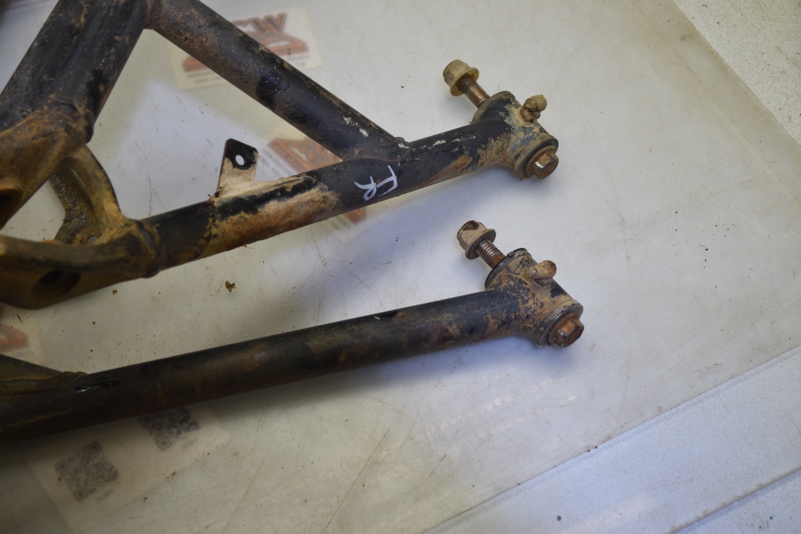 S1-4 Front Right Axle Knuckle Arms 2016 Can Am Outlander 850 EPS 16 Free Us Ship