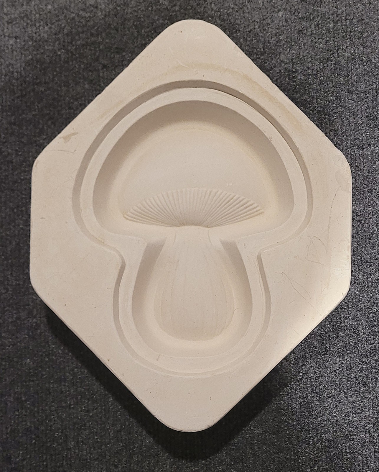 Duncan Ceramic Slip Casting Mold *Mushroom Spoon Rest* DM 483