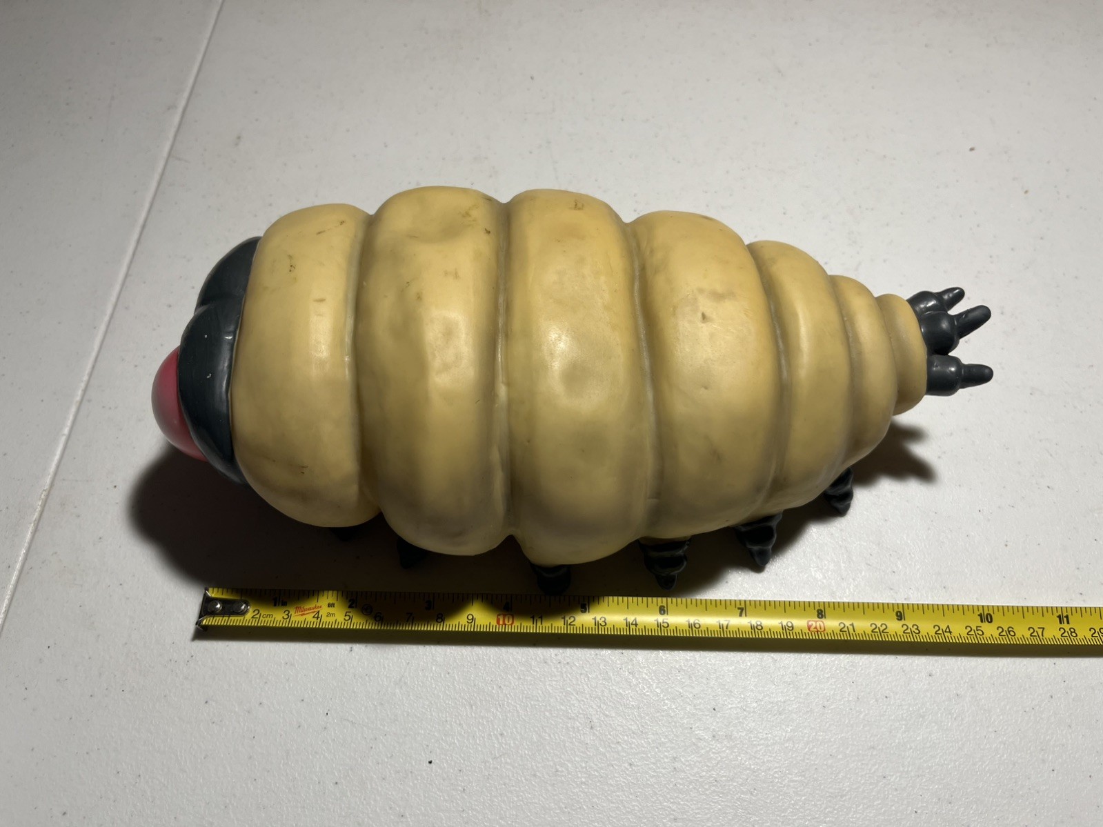 Gemmy "Magnificent Maggot" Grub Slug Insect Bug lights up w/ sound READ