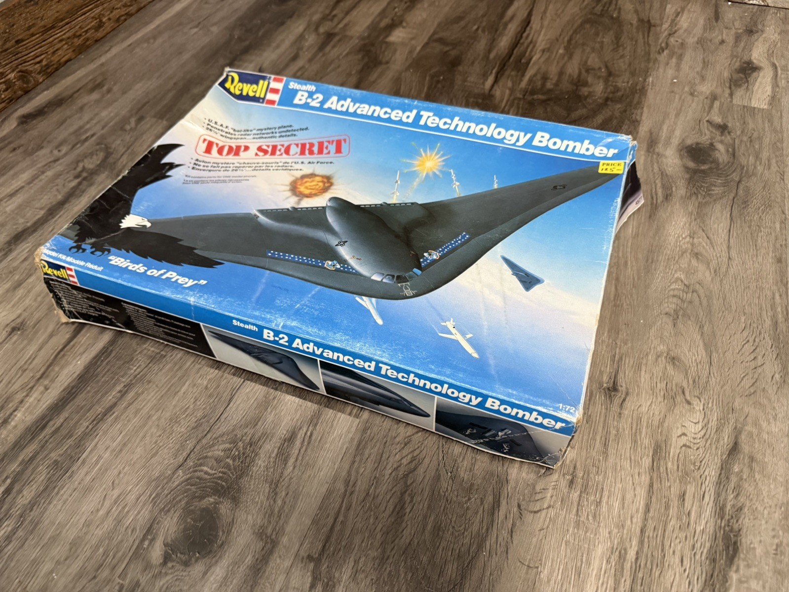 Revell Stealth B-2 Advanced Technology Bomber #4577 1/72 Scale Model KitOPEN BOX