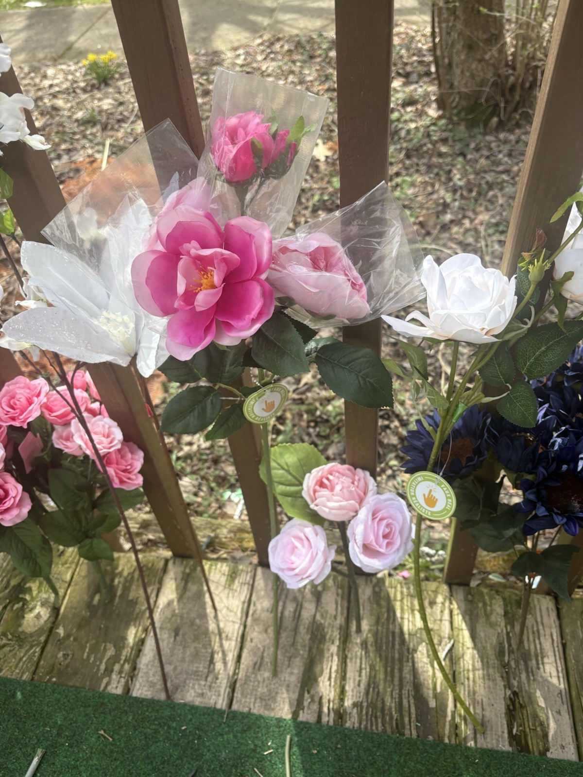 Mega Lot 500+ Artificial Silk Real Touch Assorted Flowers Bulk Weddings Crafts