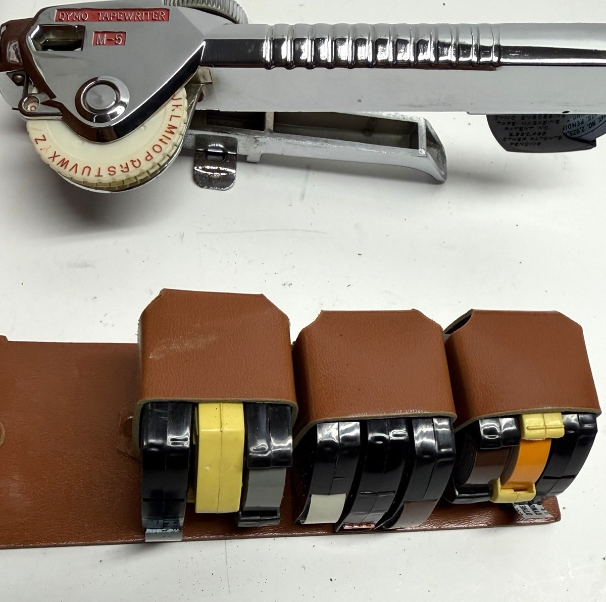 VINTAGE Dymo M-5 Tapewriter Manual Embossing Label Maker Case & Storage Tray