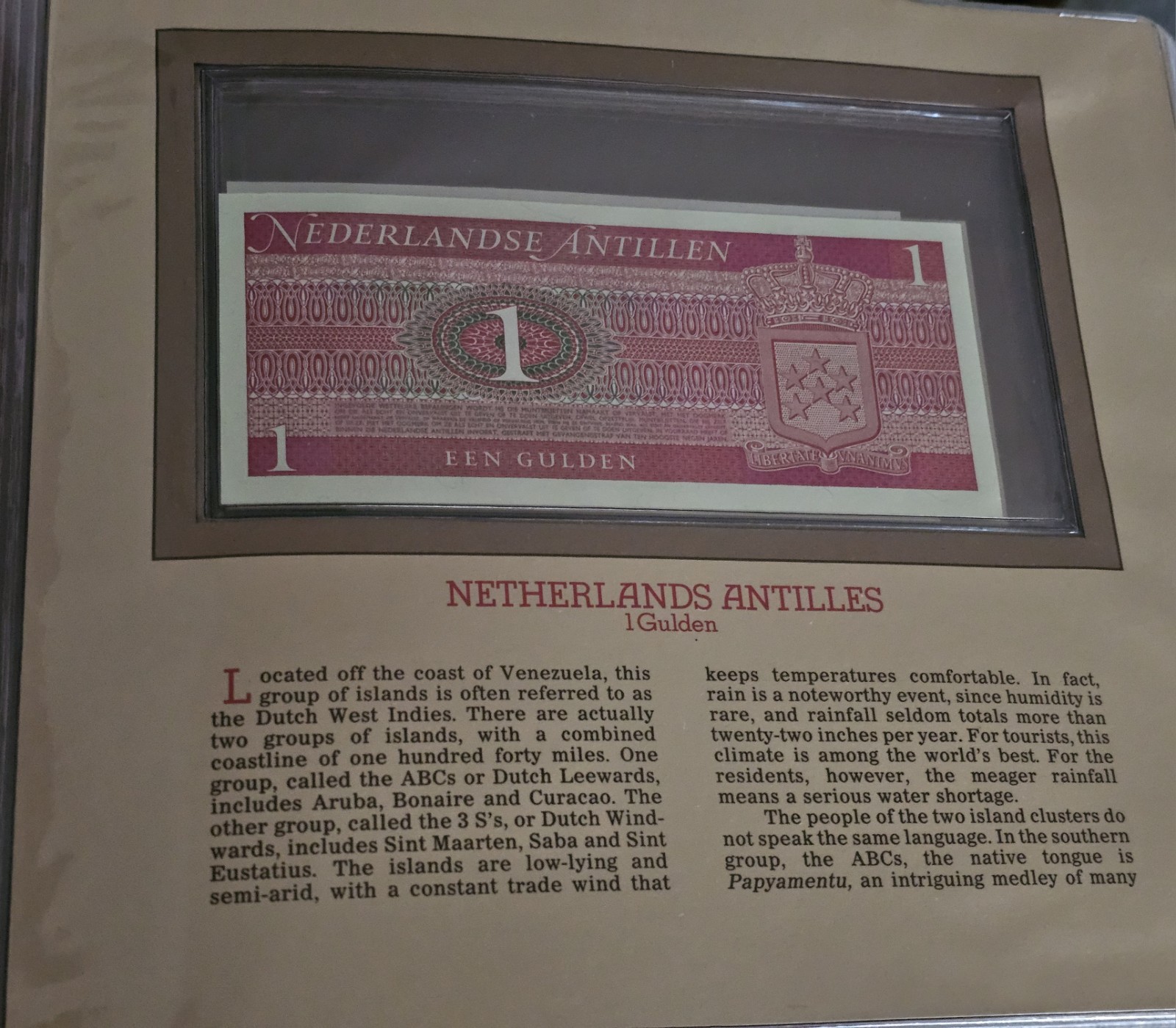 Most Treasured Banknotes of the World album of 50 Notes - All CU