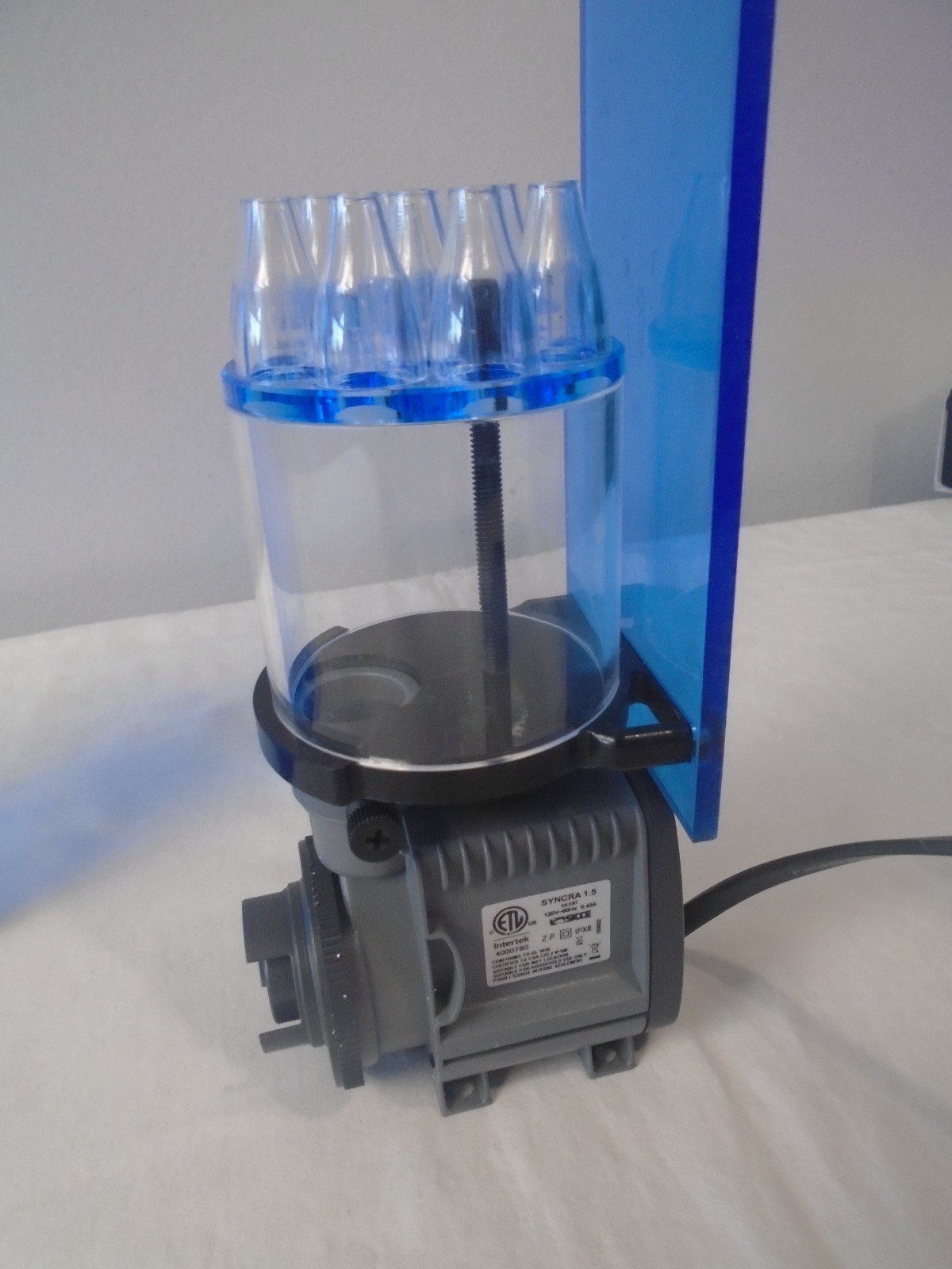 Aquamaxx In-Sump Protein Skimmer with Sicce Syncra 1.5 Pump Model No. WS-1