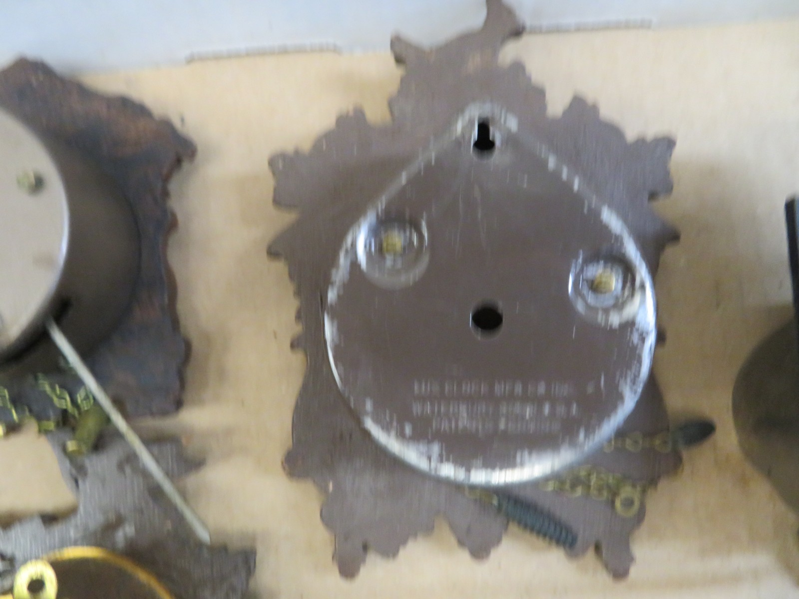 Lot of 4 Lux and Keebler Clocks for Parts