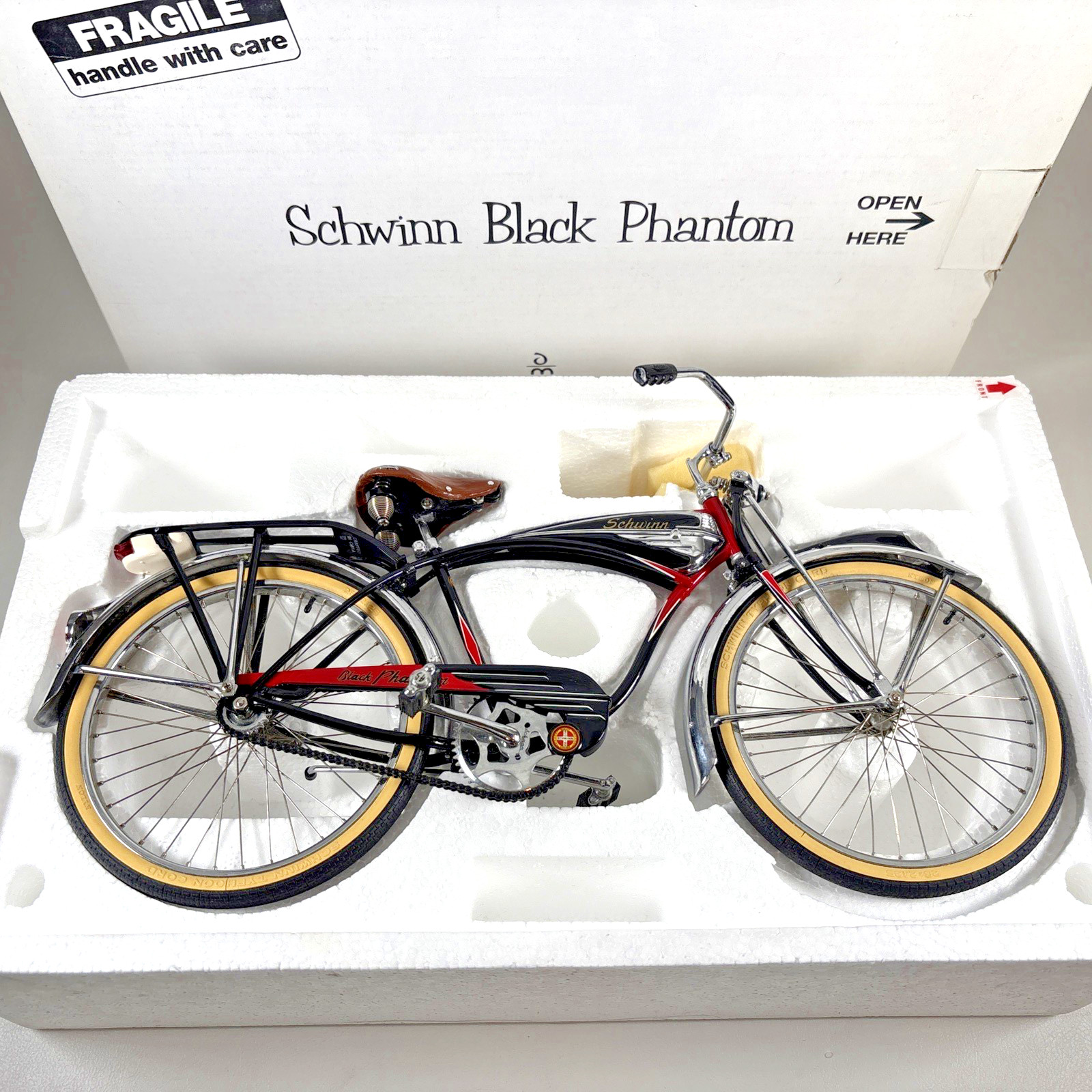 Danbury Mint Schwinn Black Phantom 1:6 Scale Die Cast Model Bicycle COA & BOX