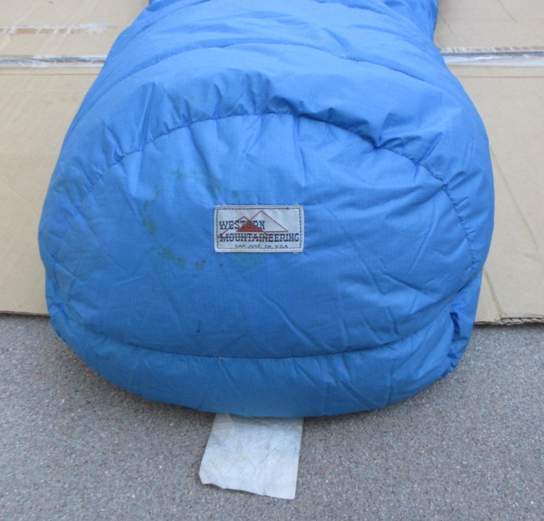 Vintage 1970's Western Mountaineering Middle Bag San Jose CA Down Sleeping Bag