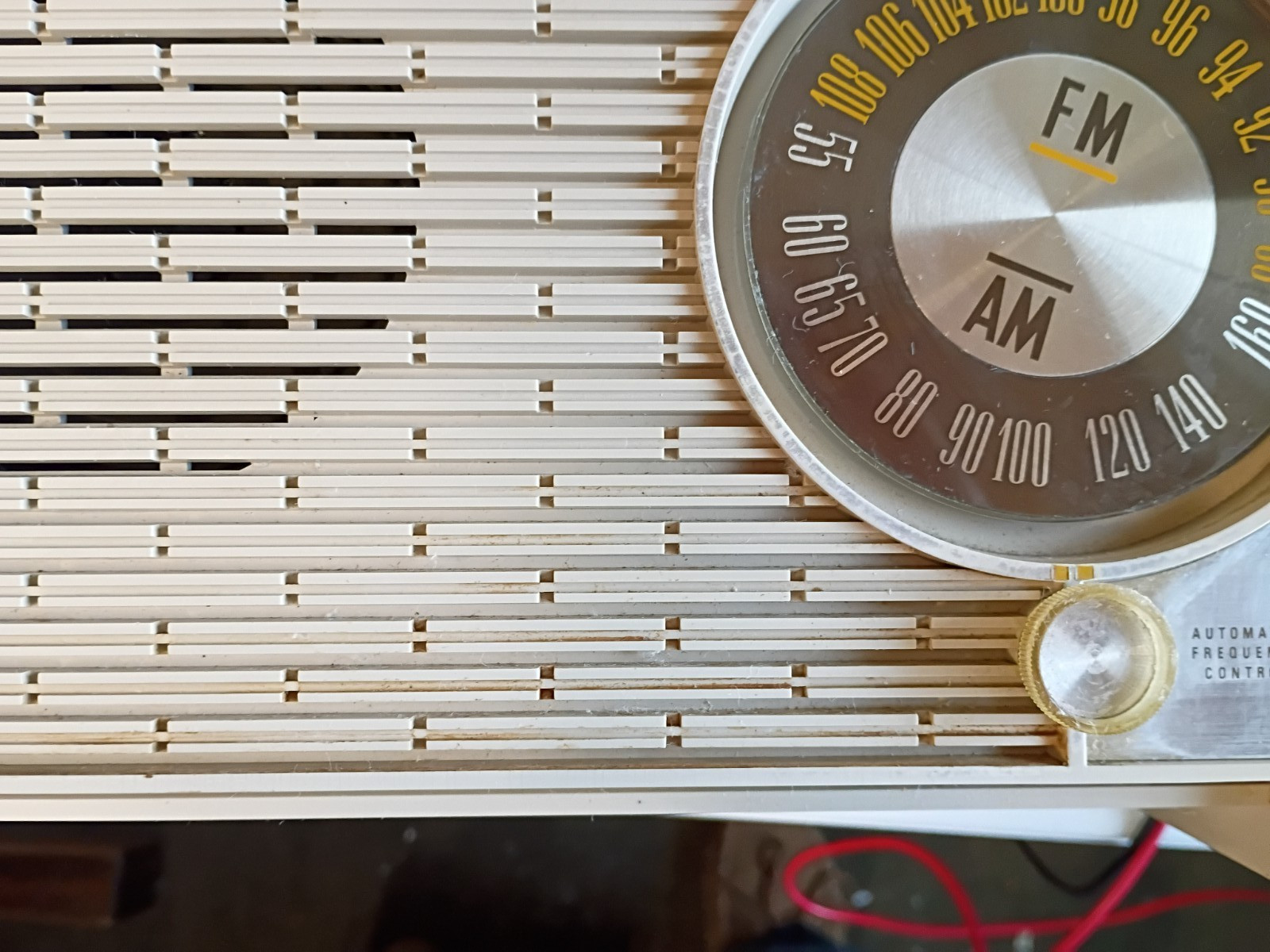 ✨RARE 1969 Zenith Model Z316L AM FM Tube Radio Works Watch The Video Make Offer✨