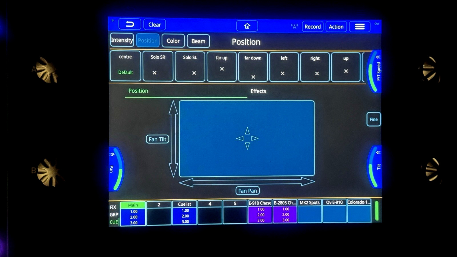 ChamSys QuickQ 20 DMX Lighting Console Flight Case WiFi HDMI Out RDM sACN MIDI