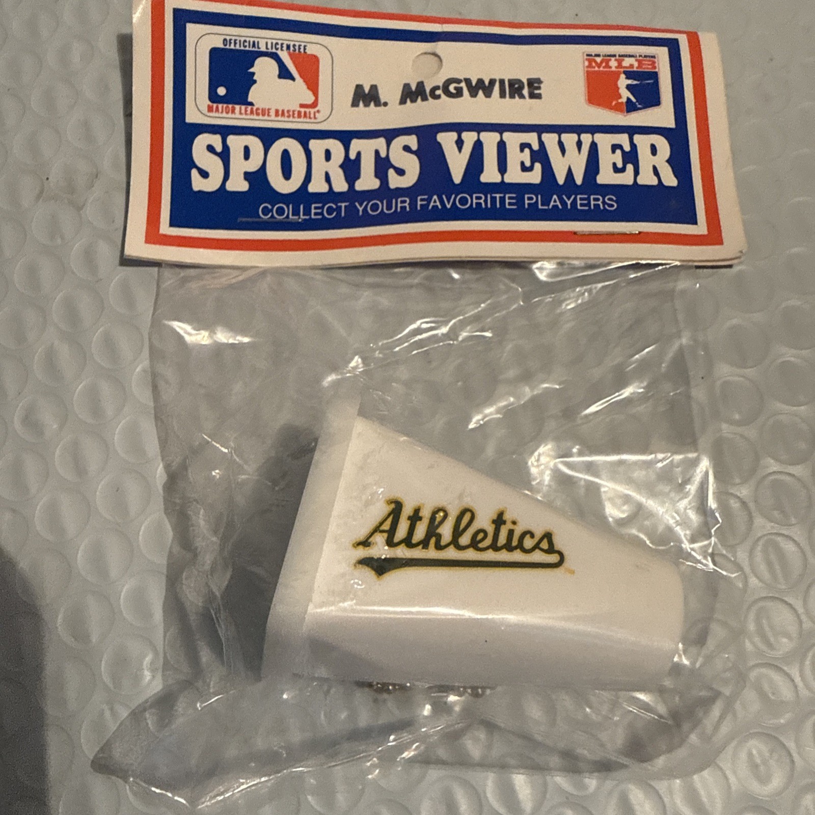 SUPER RARE M. McGwire Sports Viewer Proto Type, Oakland Athletic, NEW IN PACKAGE