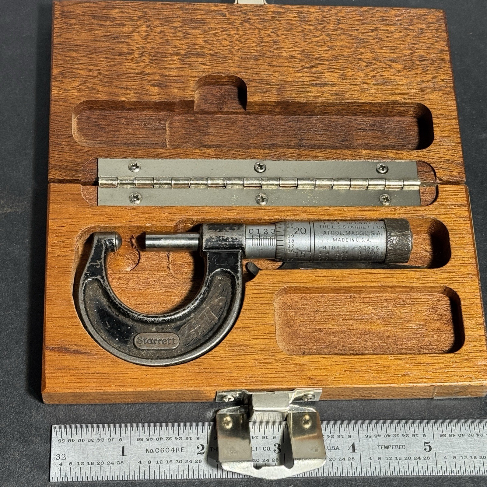 Starrett 211 Outside Micrometer 0 To 1"Rounded Anvil .001