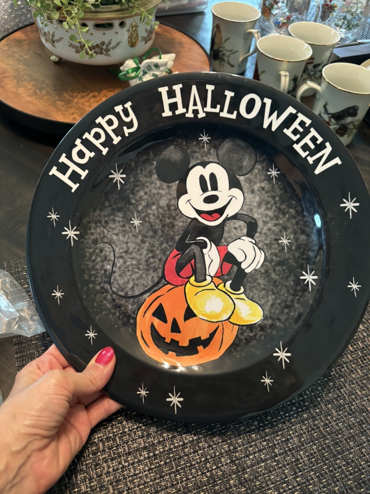 Disney Pottery Barn holiday Mickey Halloween Peanuts Dinner Party Plate SET 8 !