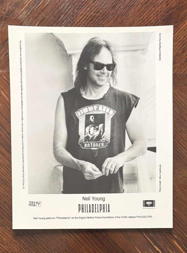 Neil Young Press Photos Lot - 4 Vintage 8x10 B&W 1989-1994 (Crazy Horse)