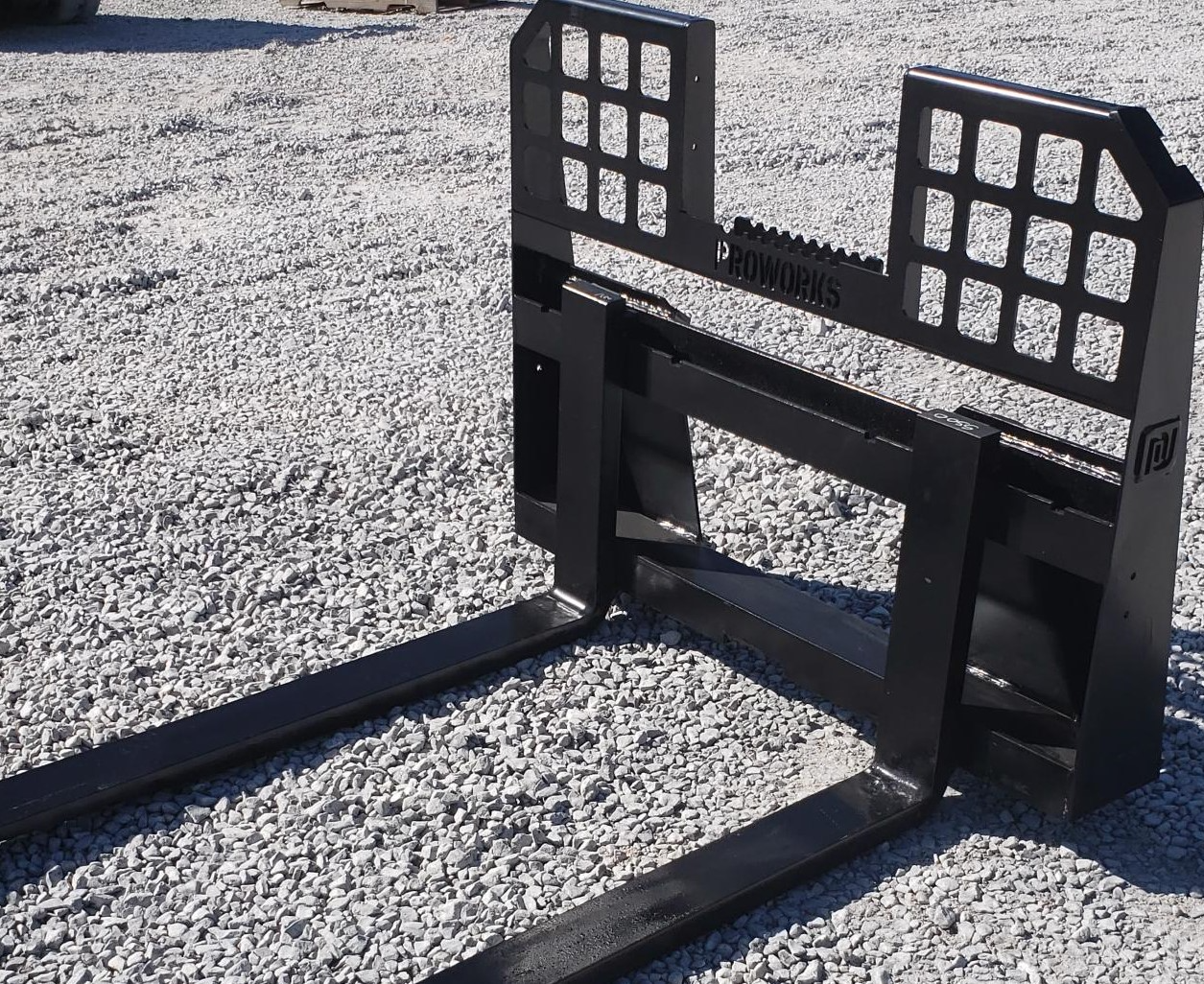 48" Long 5,500 Pound Walk Through Pallet Forks Fits Bobcat Skid Steer Loader