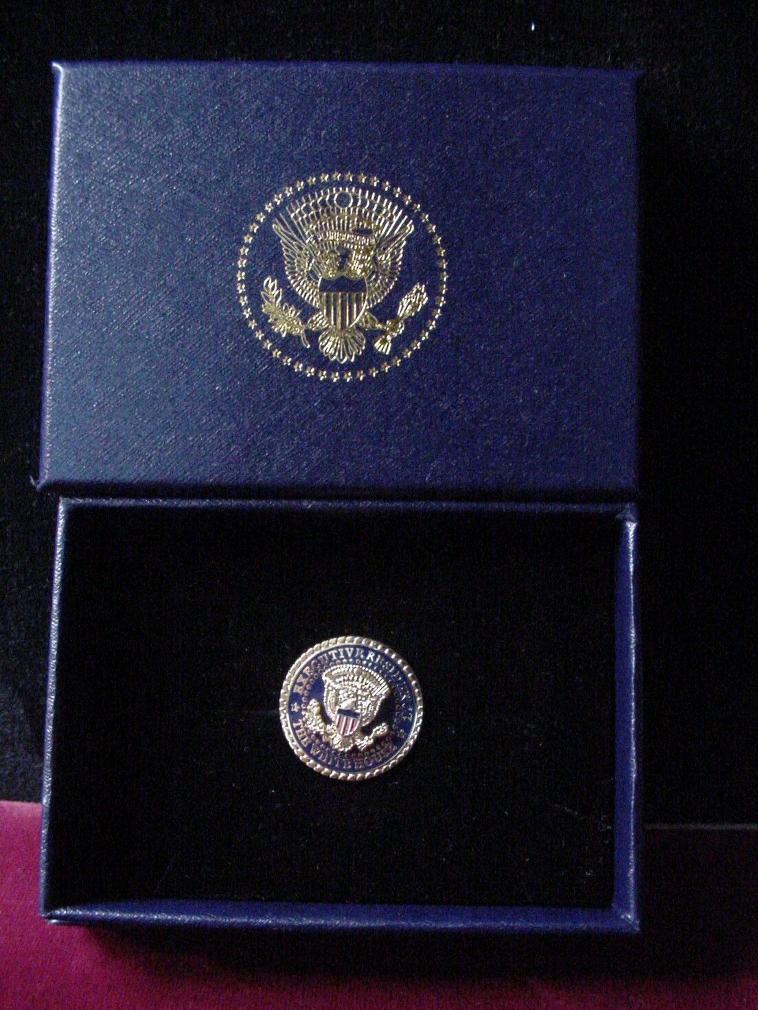 Presidential Official Issued White House Executive Residence Lapel Pin