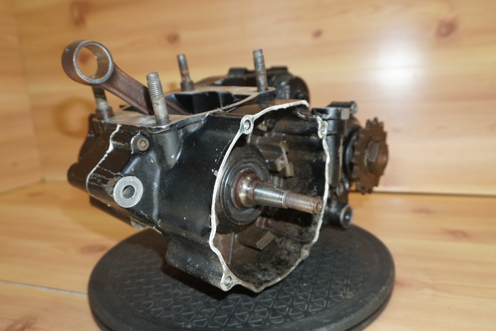 1985 1986 Yamaha YTZ250 YTZ 250 Tri Z YZ250 Crankcase Crank Right Case Motor