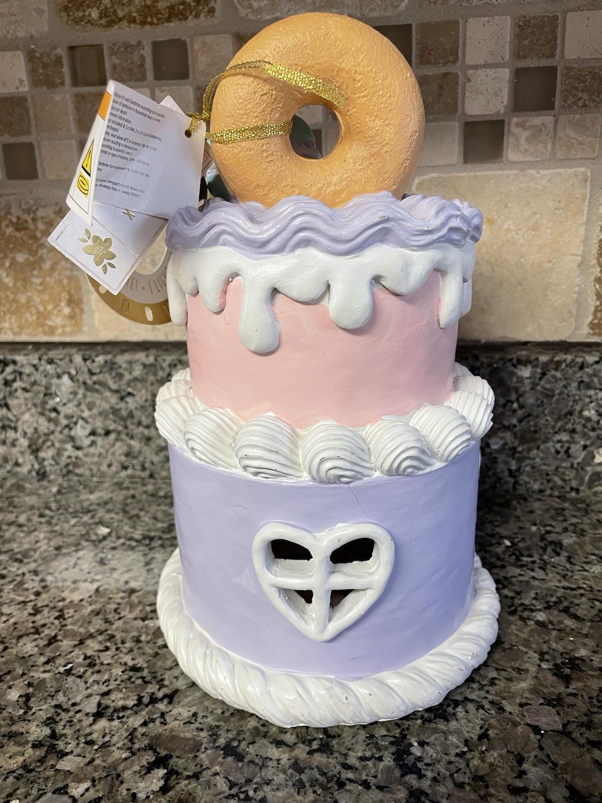 NWT Bella Lux Easter Pastel Frosted Resin Treats Donut & Macaroon Faux LED Cake