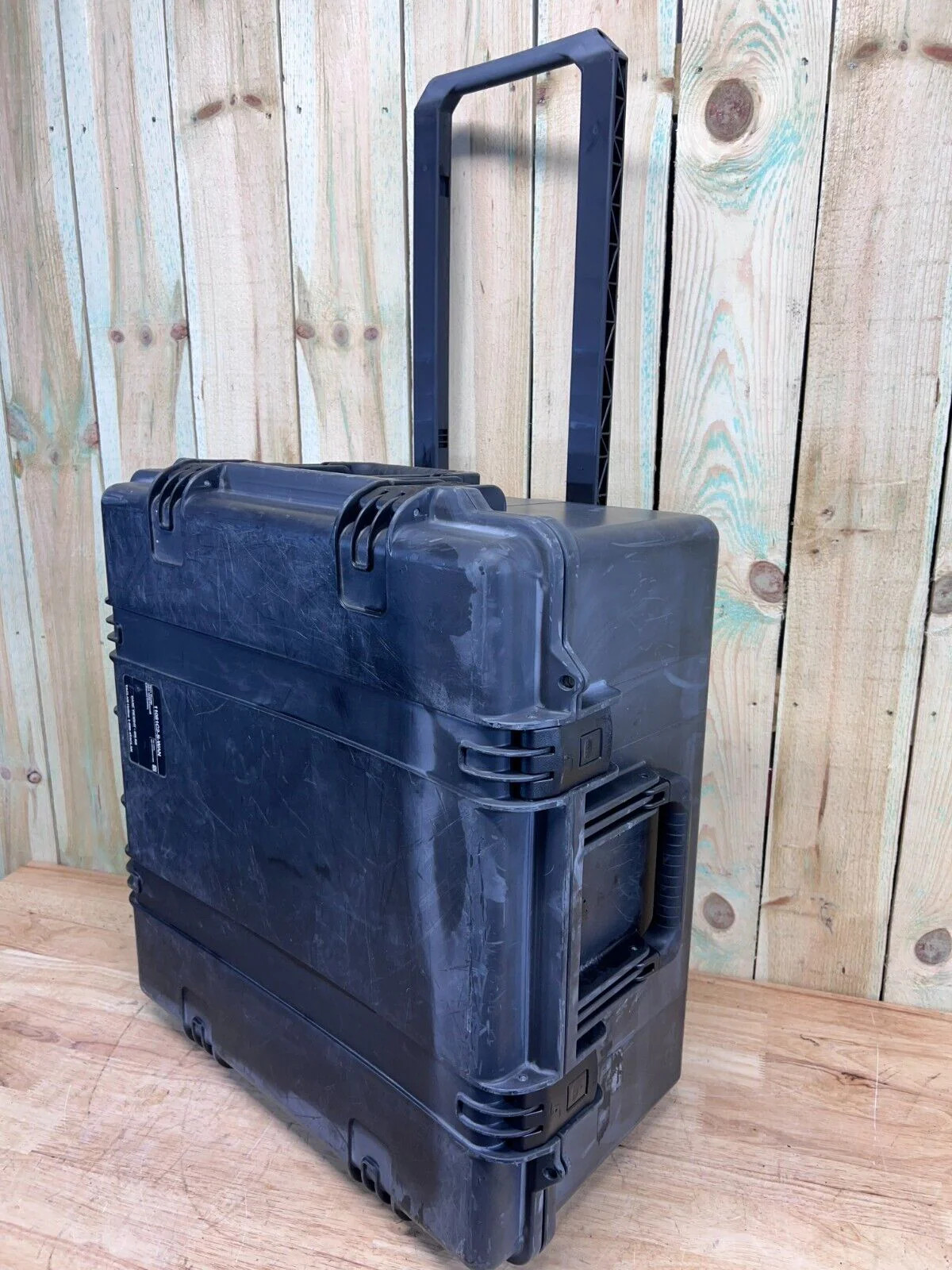 Pelican Storm IM2875 Black Used B/C Grade Waterproof Rolling Case