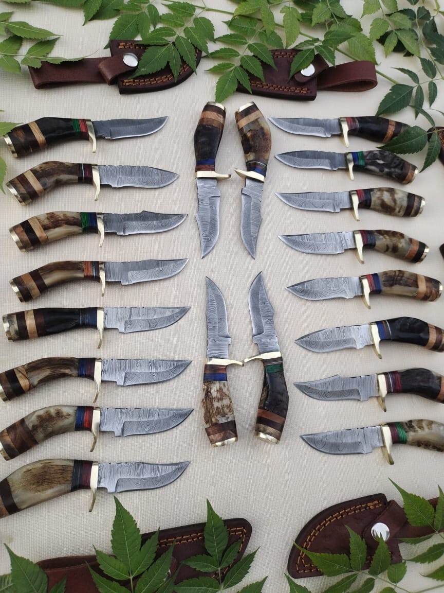 Lot of 20 HANDMADE DAMASCUS STEEL SKINNER HUNTING KNIVES 6inch