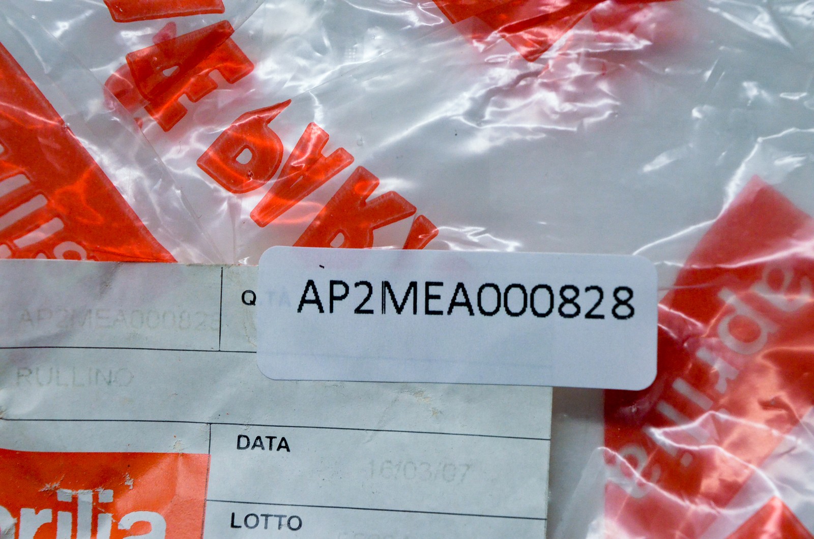 Aprilia AP2MEA000828 Pin Roller NOS